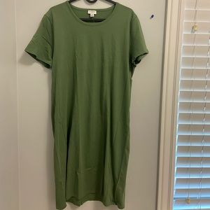 green plain dress